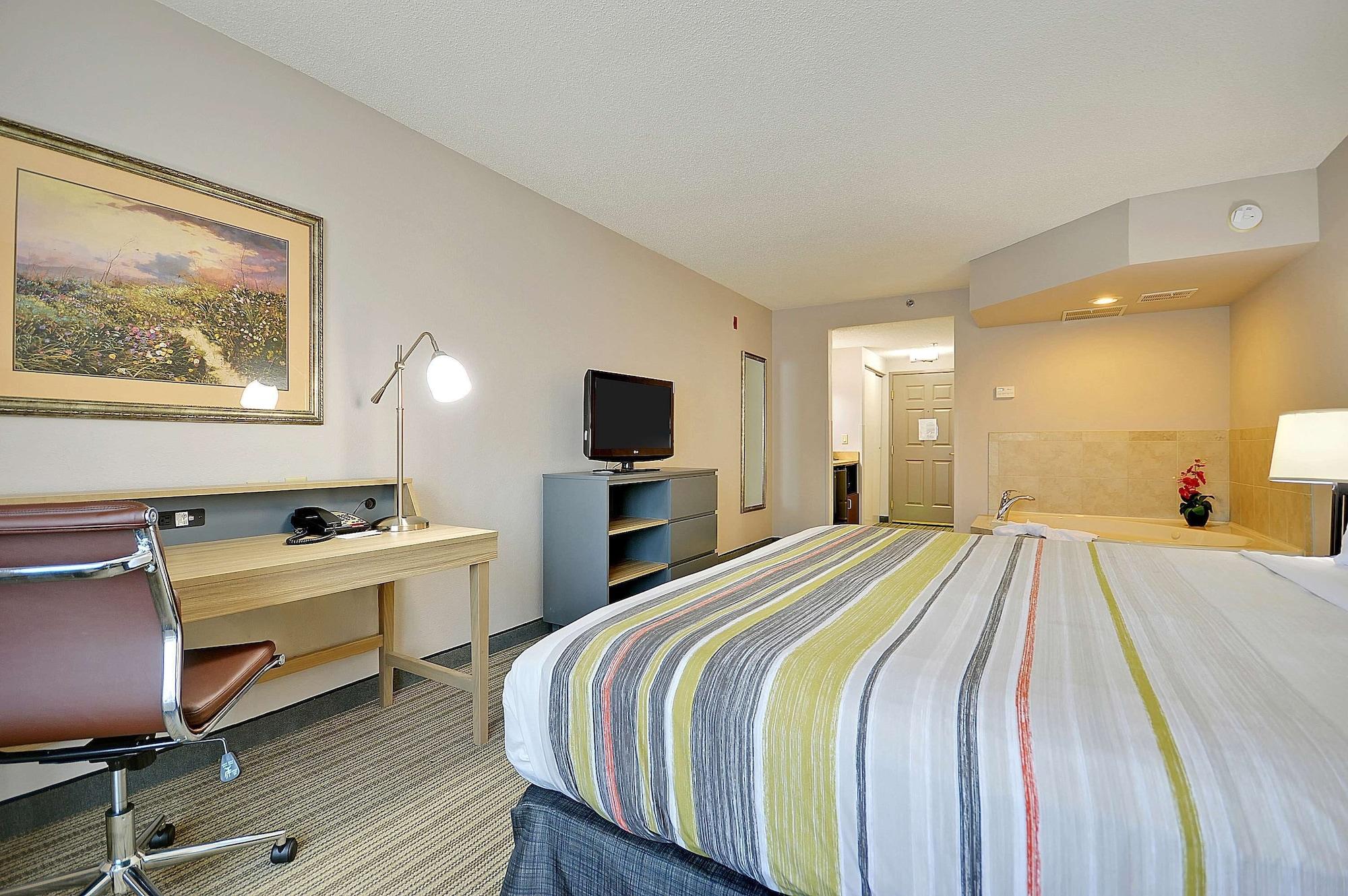 Hotel Country & By Radisson, Charleston North, Sc