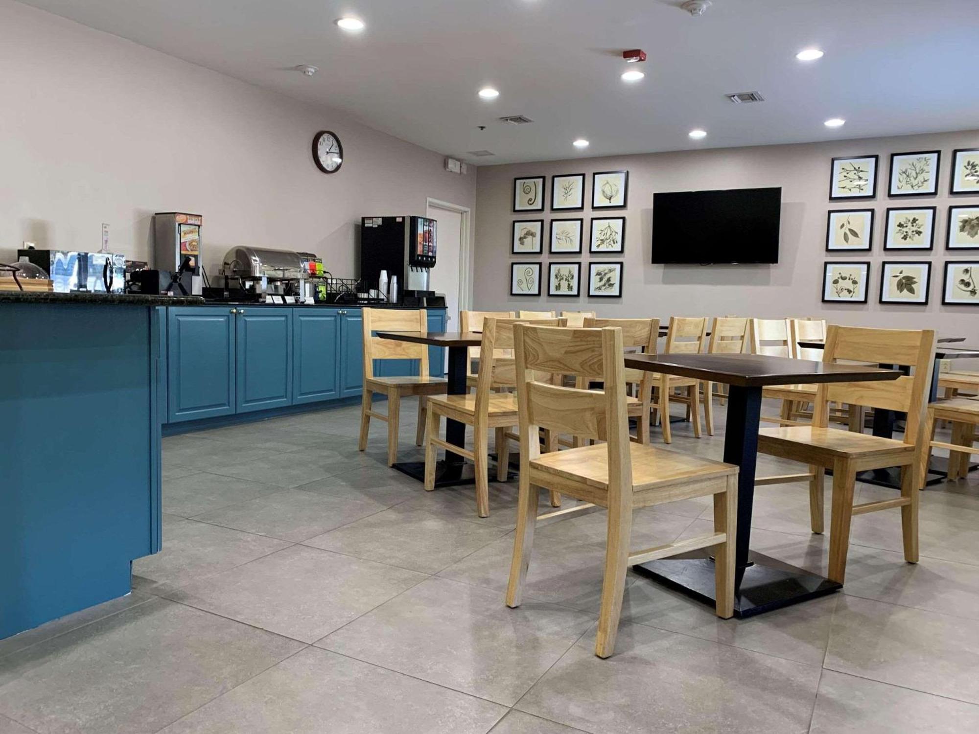 Country & By Radisson, Charleston North, Sc 3*