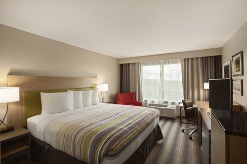 Hotel Country & By Radisson, Charleston North, Sc North Charleston