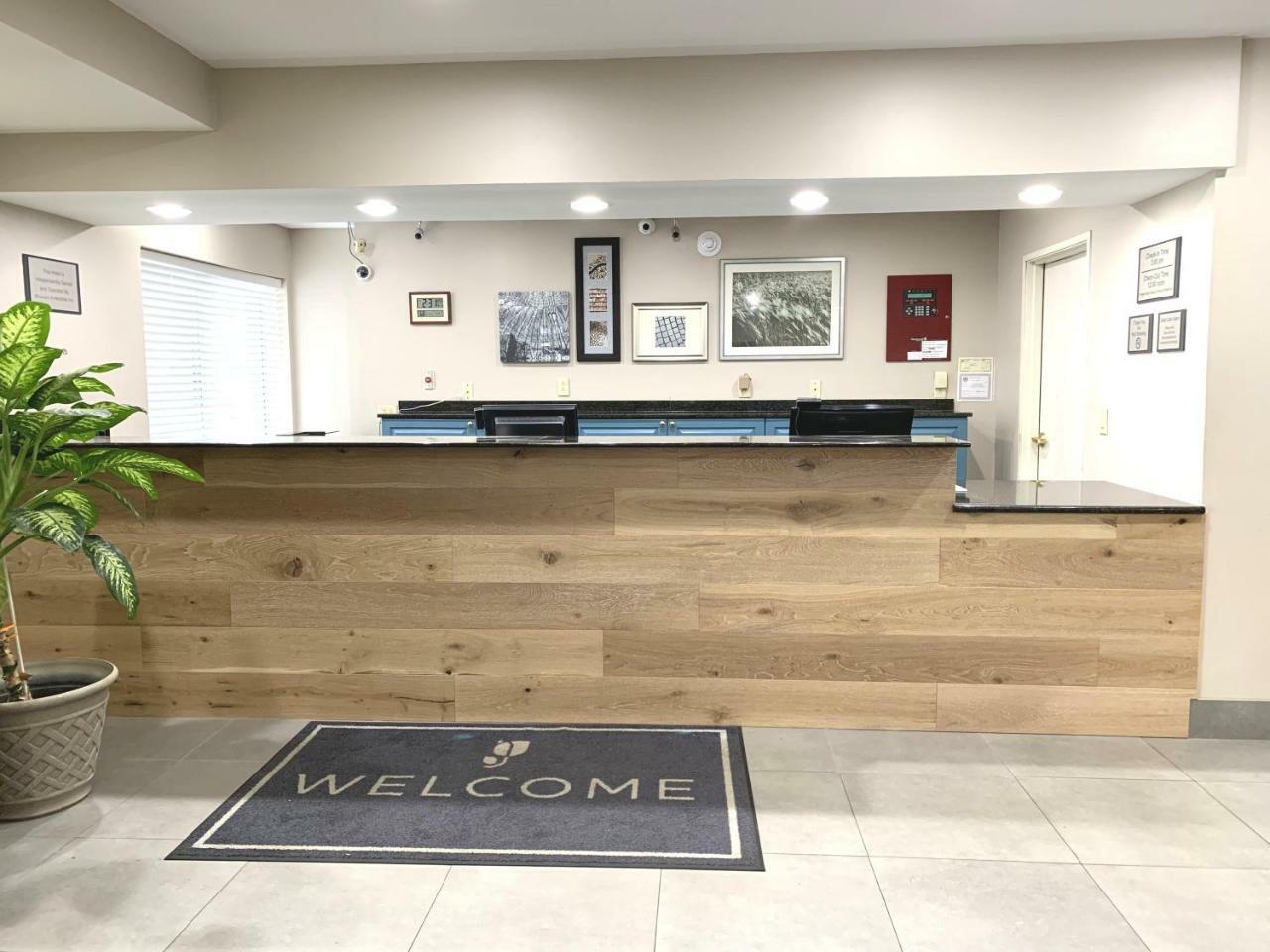 Hotel Country & By Radisson, Charleston North, Sc 3*