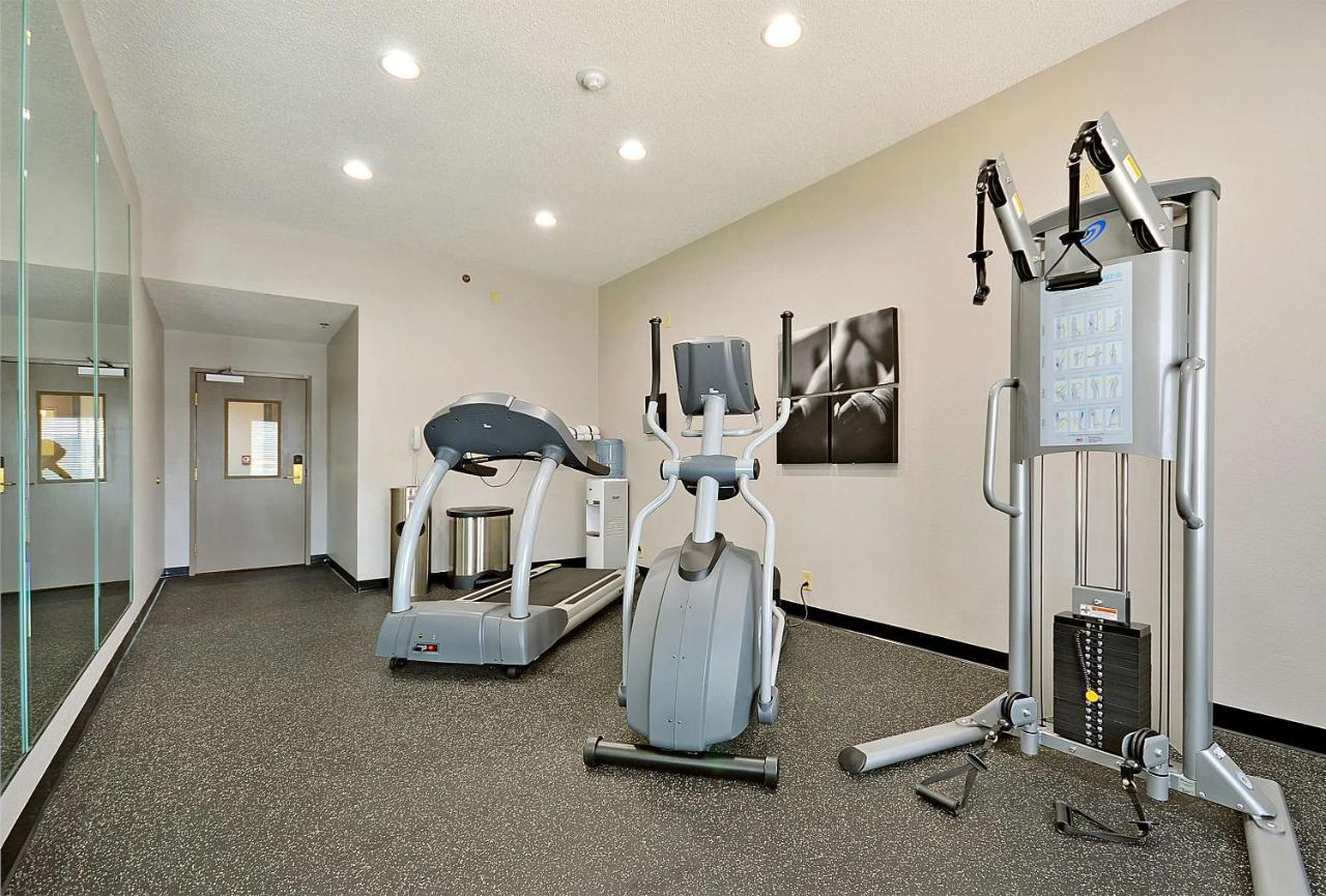 Country & By Radisson, Charleston North, Sc