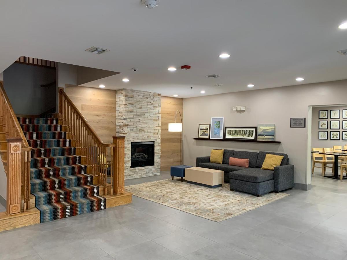 Hotel Country & By Radisson, Charleston North, Sc